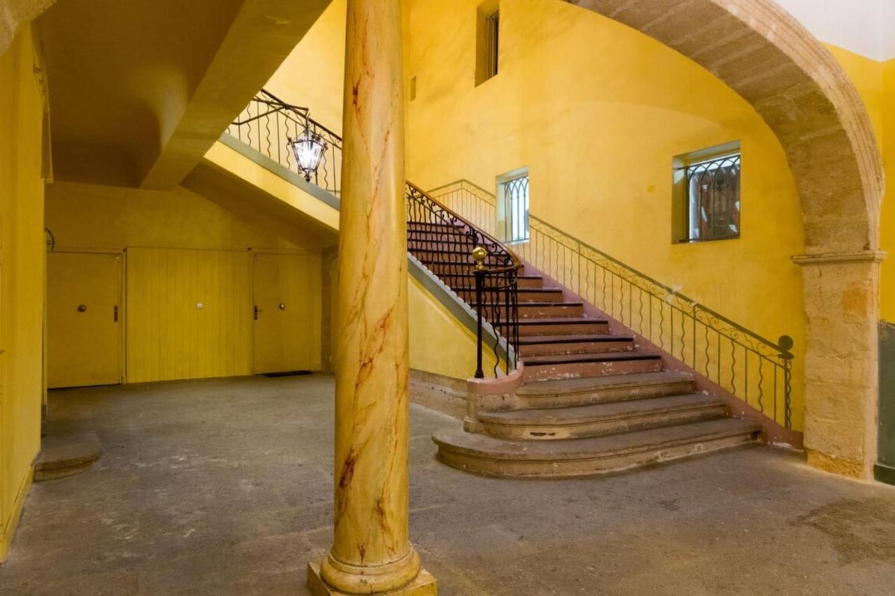 Anis Furnished Flat Apartment Aix-en-Provence Bagian luar foto